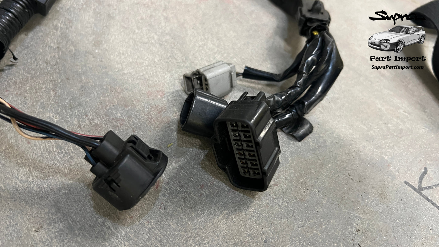 *RARE* JZA80 Supra OEM RHD TT Auto 2JZ-GTE Non-VVTi + Auto Gearbox Engine Harness (82121-14810 / 82121-14811)