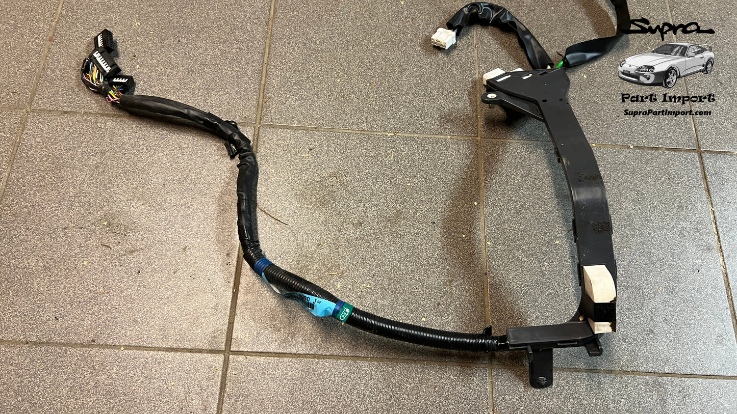 JZA80 Supra OEM Radio Amplifier Harness (82166-14080)