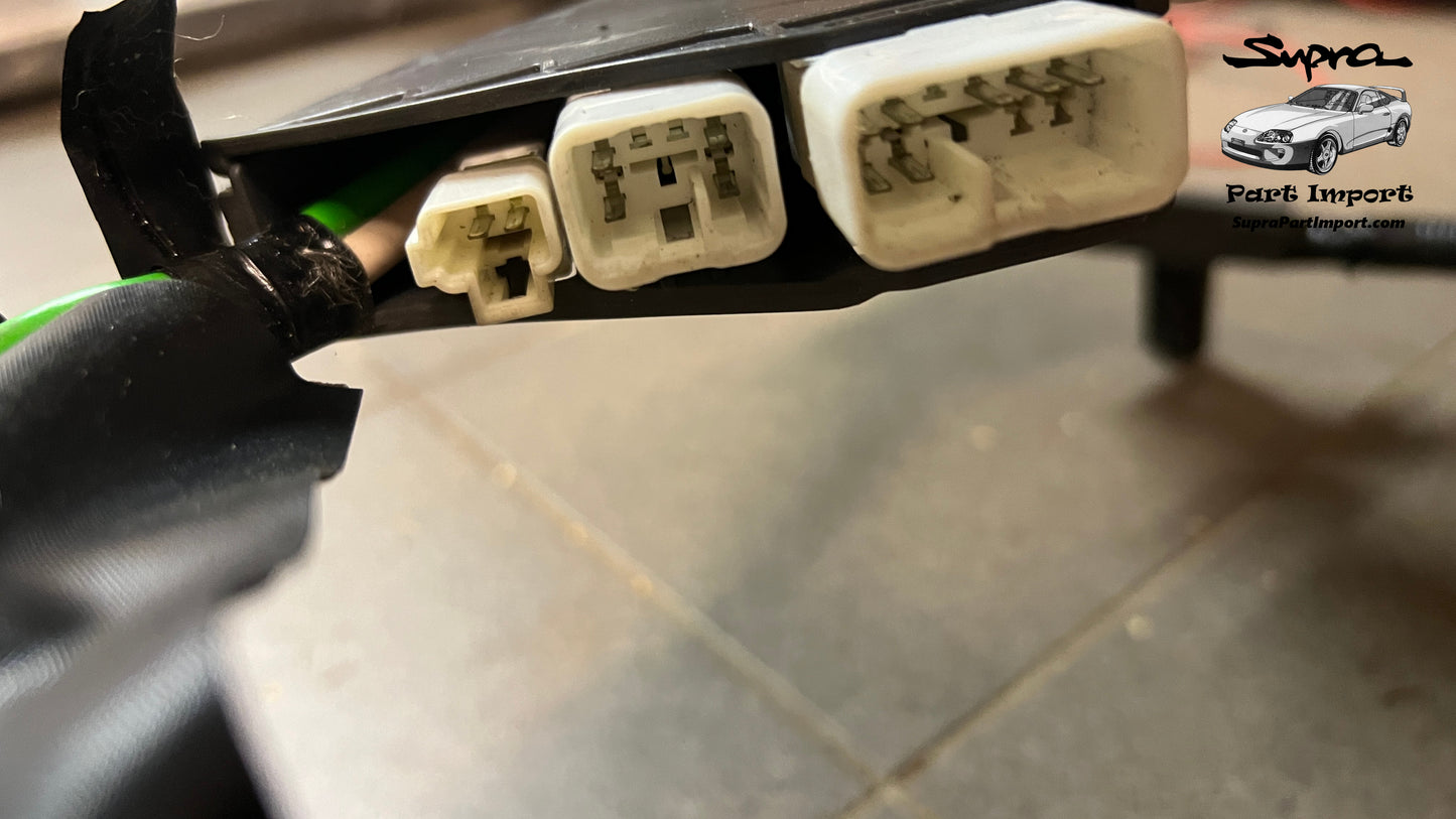 JZA80 Supra OEM Radio Amplifier Harness (82166-14080)