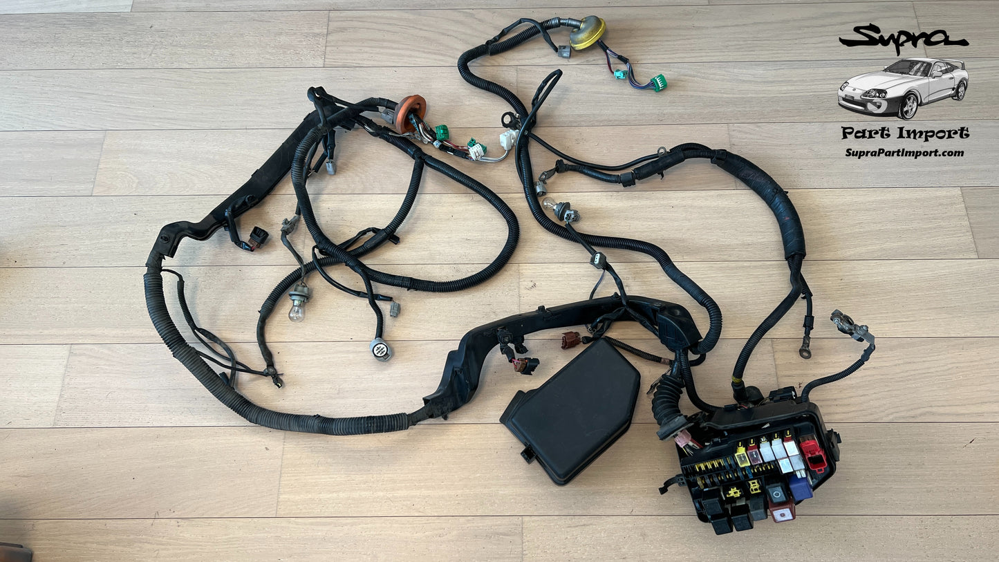 *RARE* JZA80 Supra RHD Engine Room Main Wire (Fuse Box w/ Wiring) (82111-1B470)