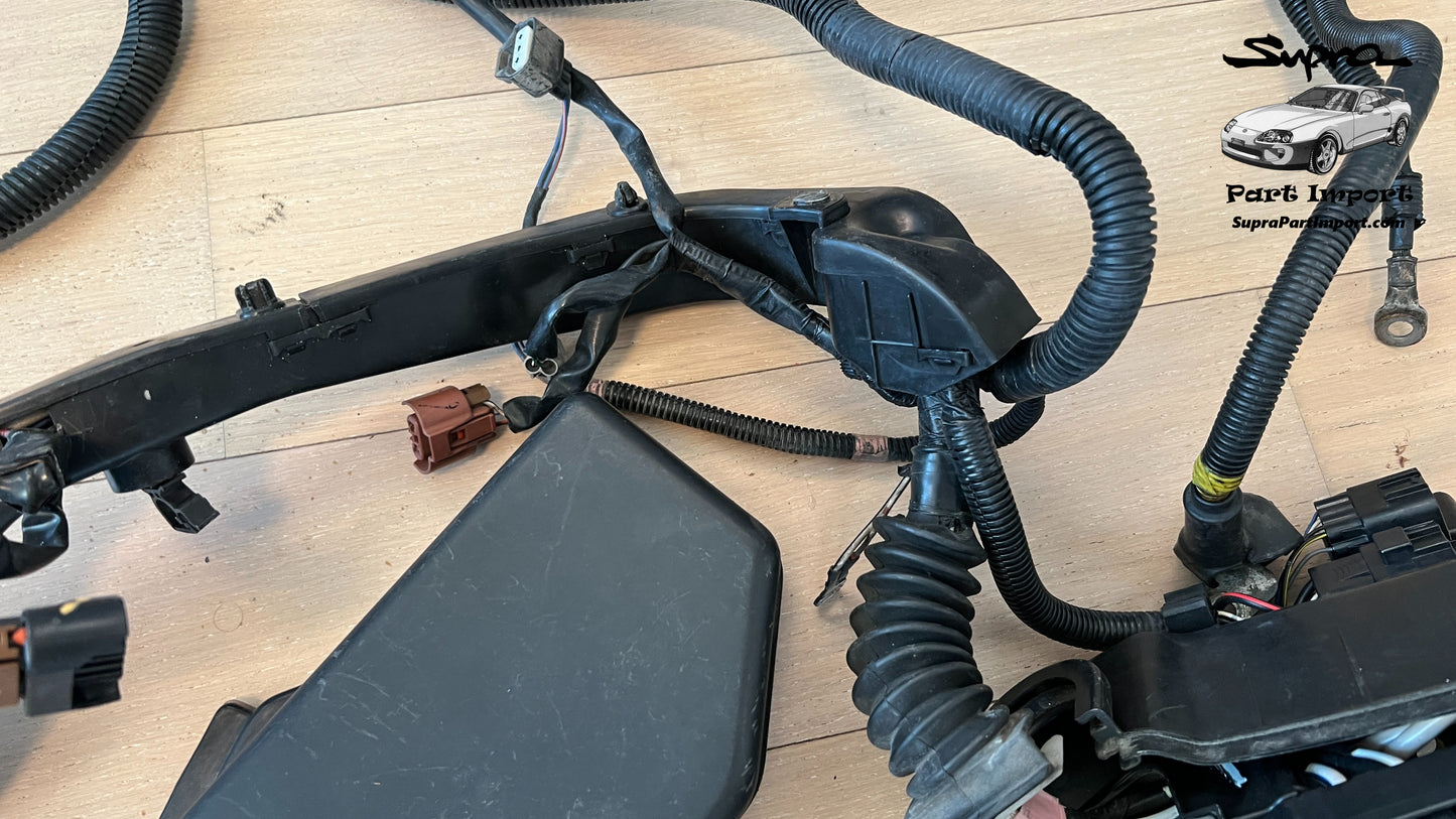 *RARE* JZA80 Supra RHD Engine Room Main Wire (Fuse Box w/ Wiring) (82111-1B470)