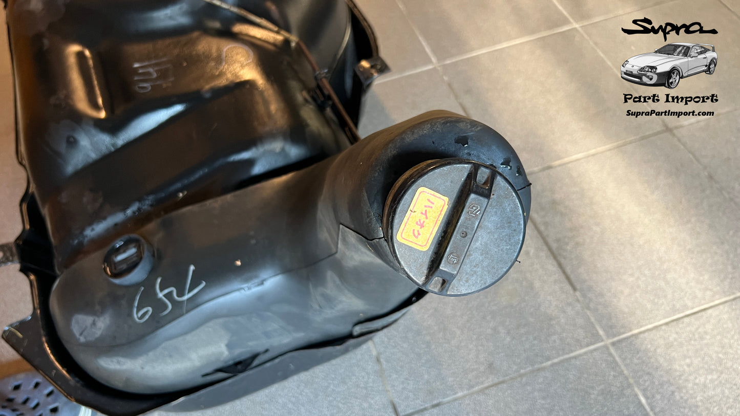 *RARE* JZA80 Supra Genuine OEM LHD/RHD Fuel Tank Assembly (77001-14430 + 77641-14100 + 23206-46160)