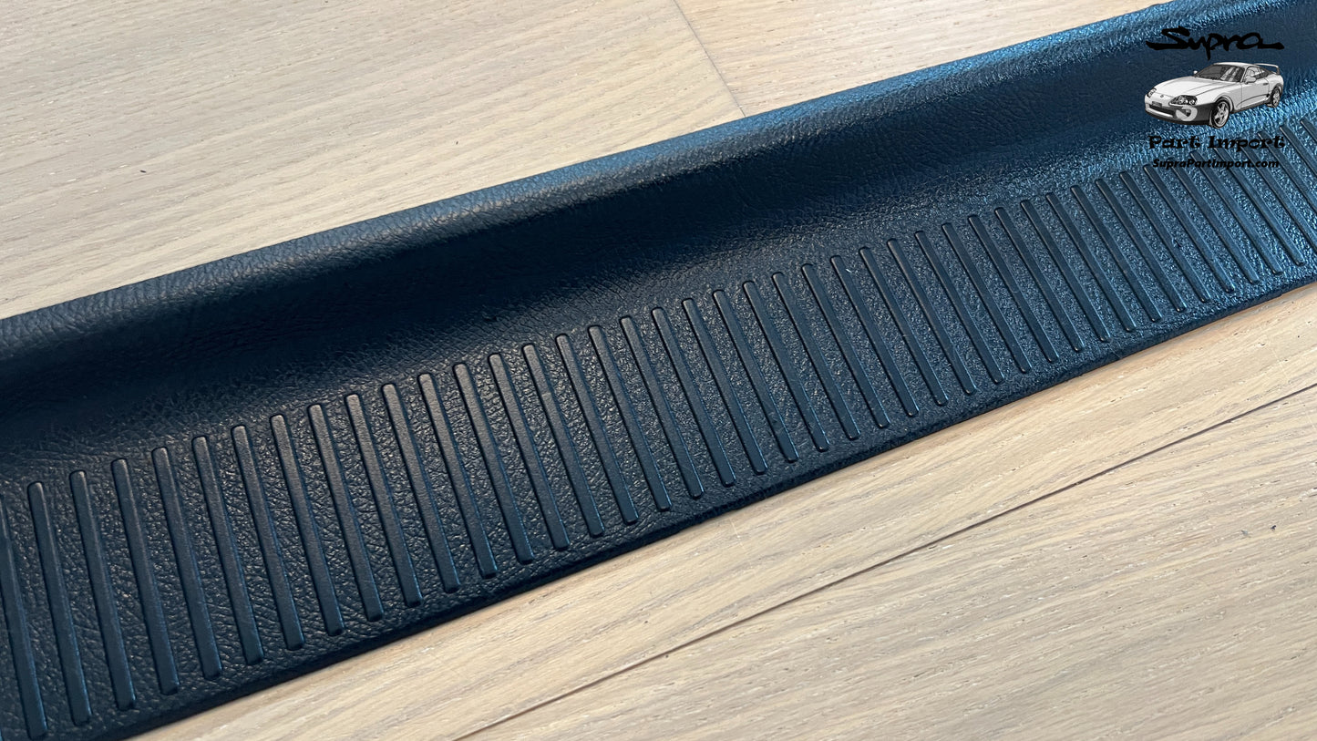 JZA80/MK4 Supra Genuine OEM LHD/RHD RH External Door Sill Trim (67911-14030-C0)