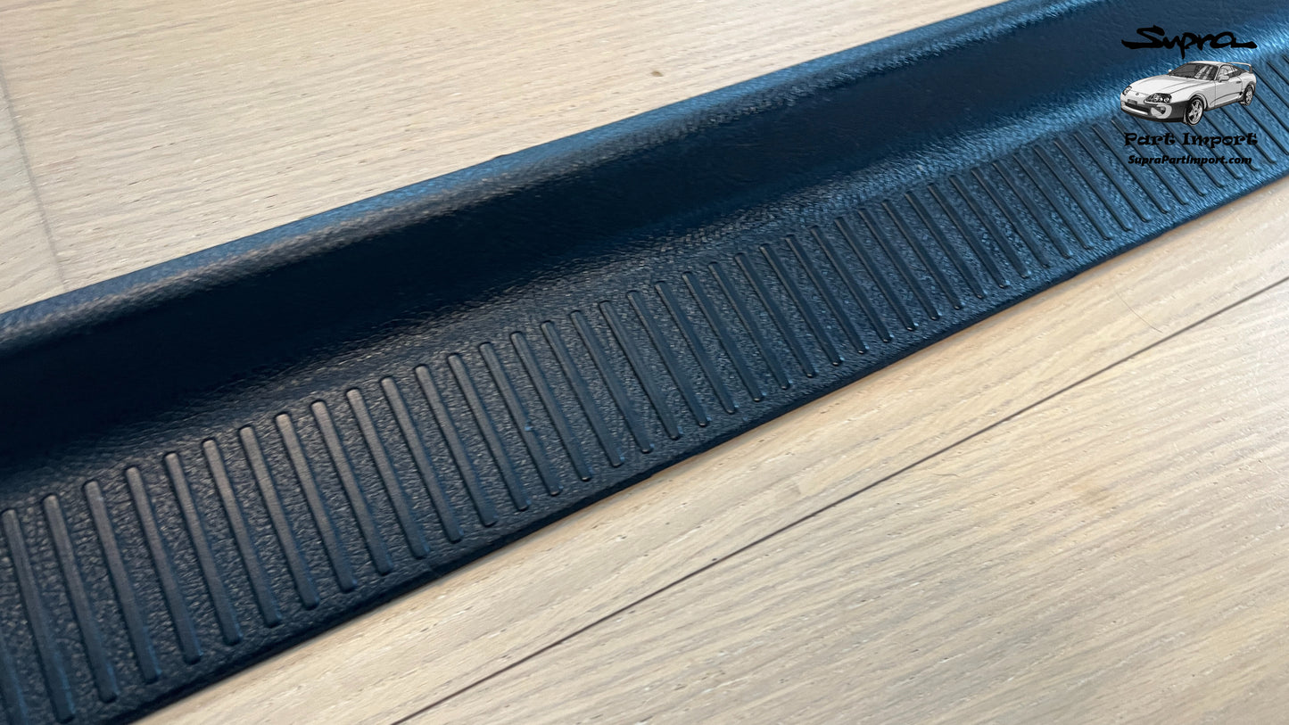 JZA80/MK4 Supra Genuine OEM LHD/RHD RH External Door Sill Trim (67911-14030-C0)