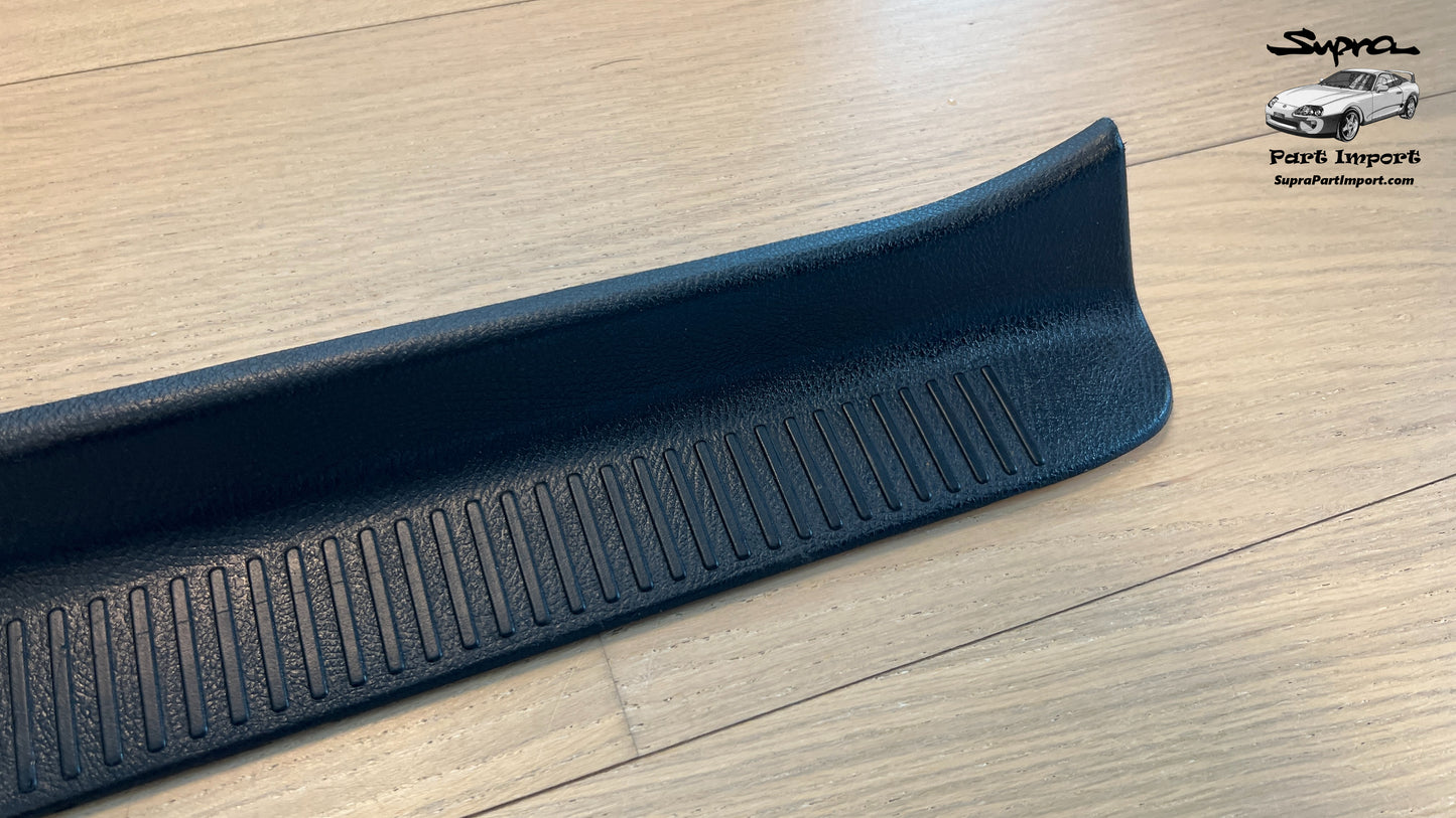 JZA80/MK4 Supra Genuine OEM LHD/RHD RH External Door Sill Trim (67911-14030-C0)