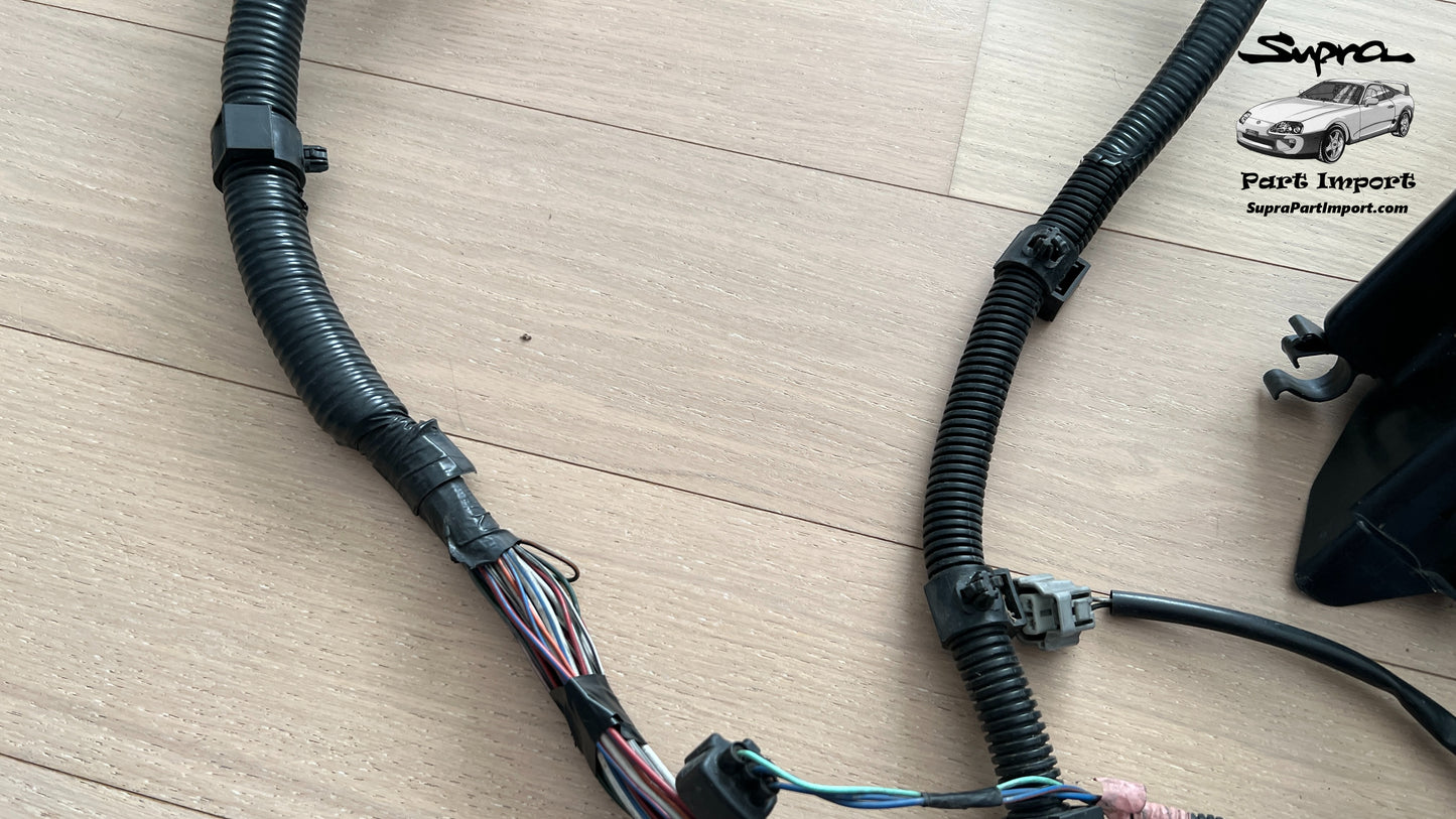 *RARE* JZA80 Supra RHD Engine Room Main Wire (Fuse Box w/ Wiring) (82111-1B470)