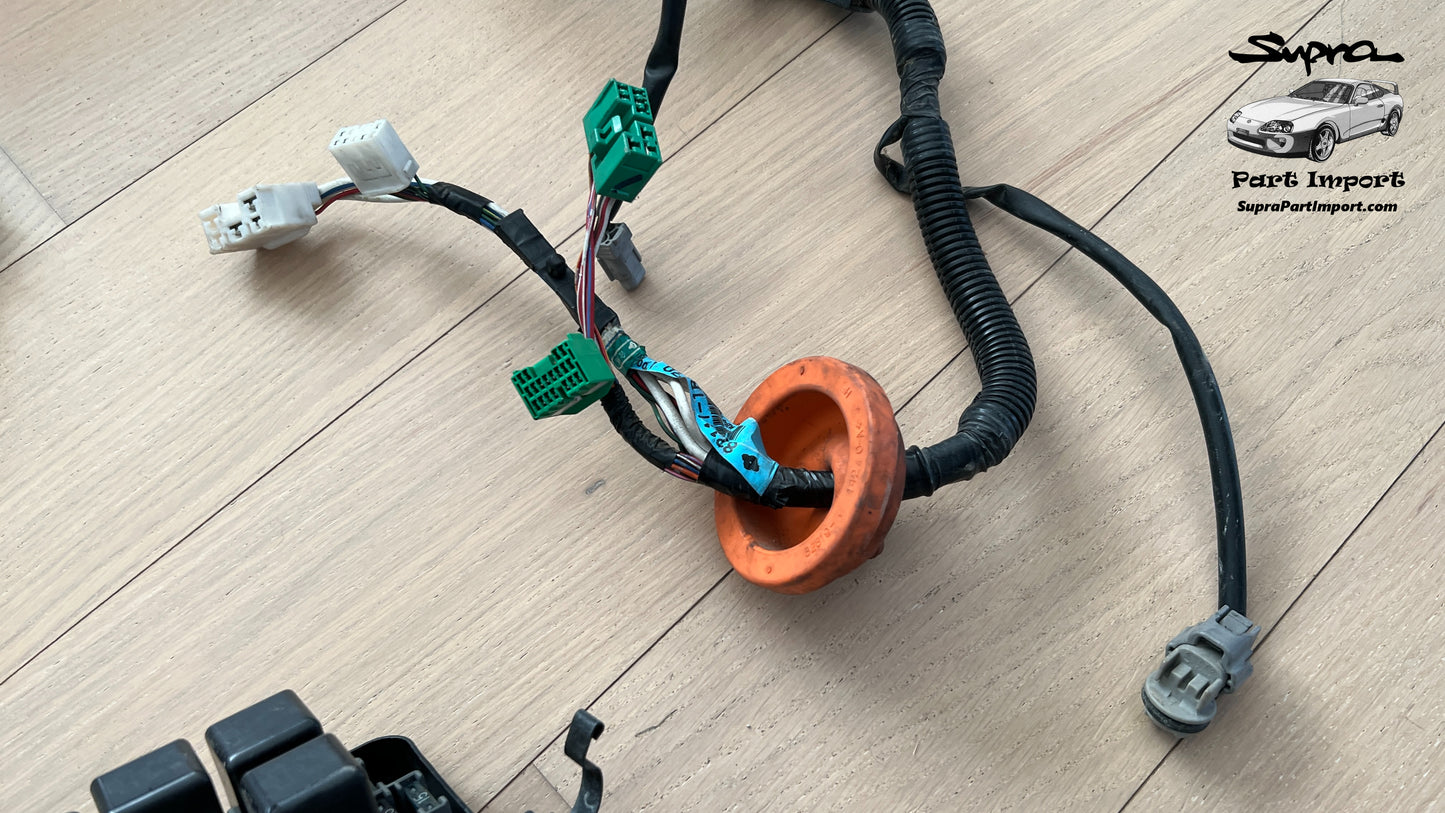 *RARE* JZA80 Supra RHD Engine Room Main Wire (Fuse Box w/ Wiring) (82111-1B470)