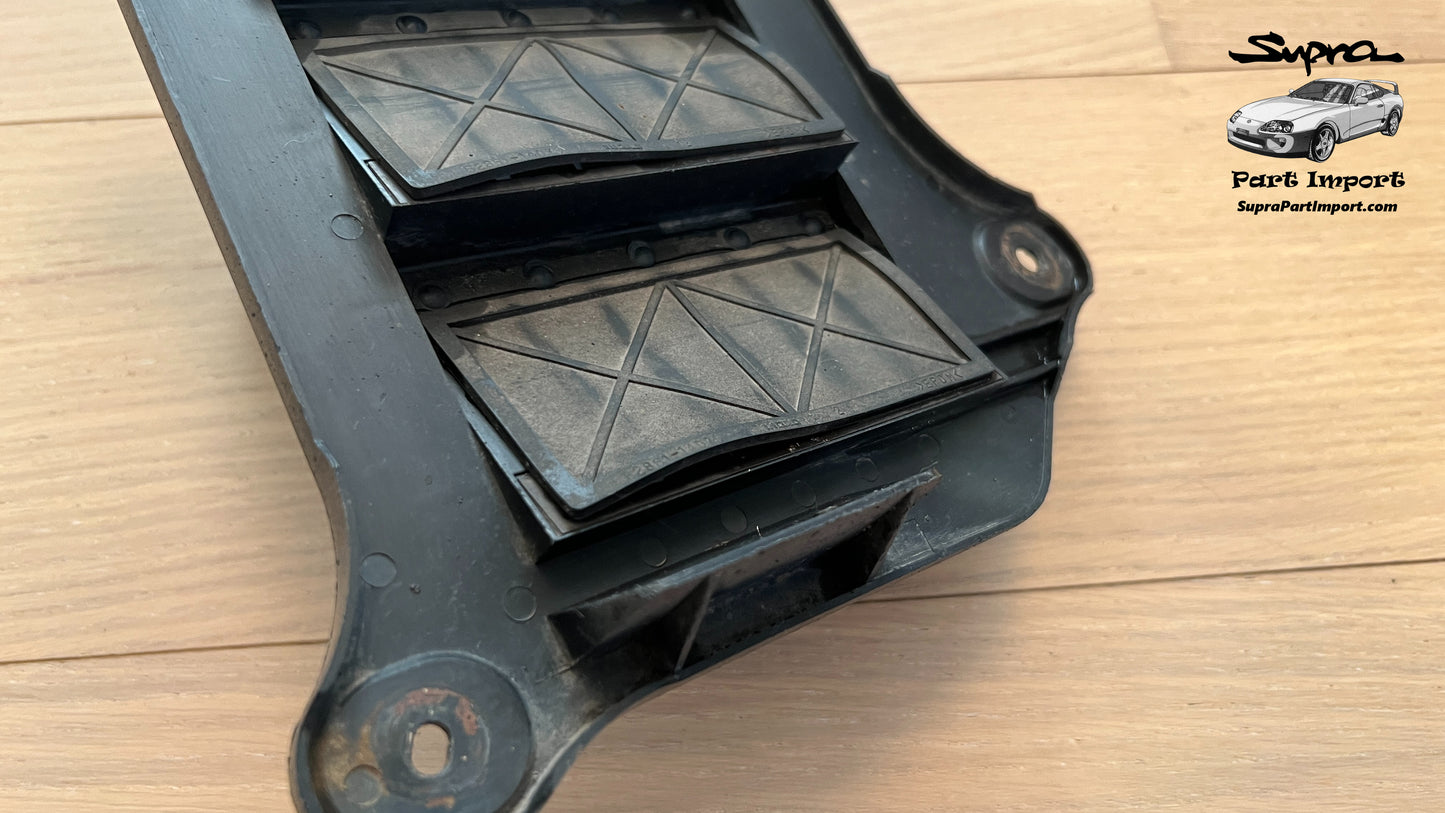 *DISCO* JZA80 Supra Genuine OEM RH Quarter Vent Duct Assy (62930-14050)