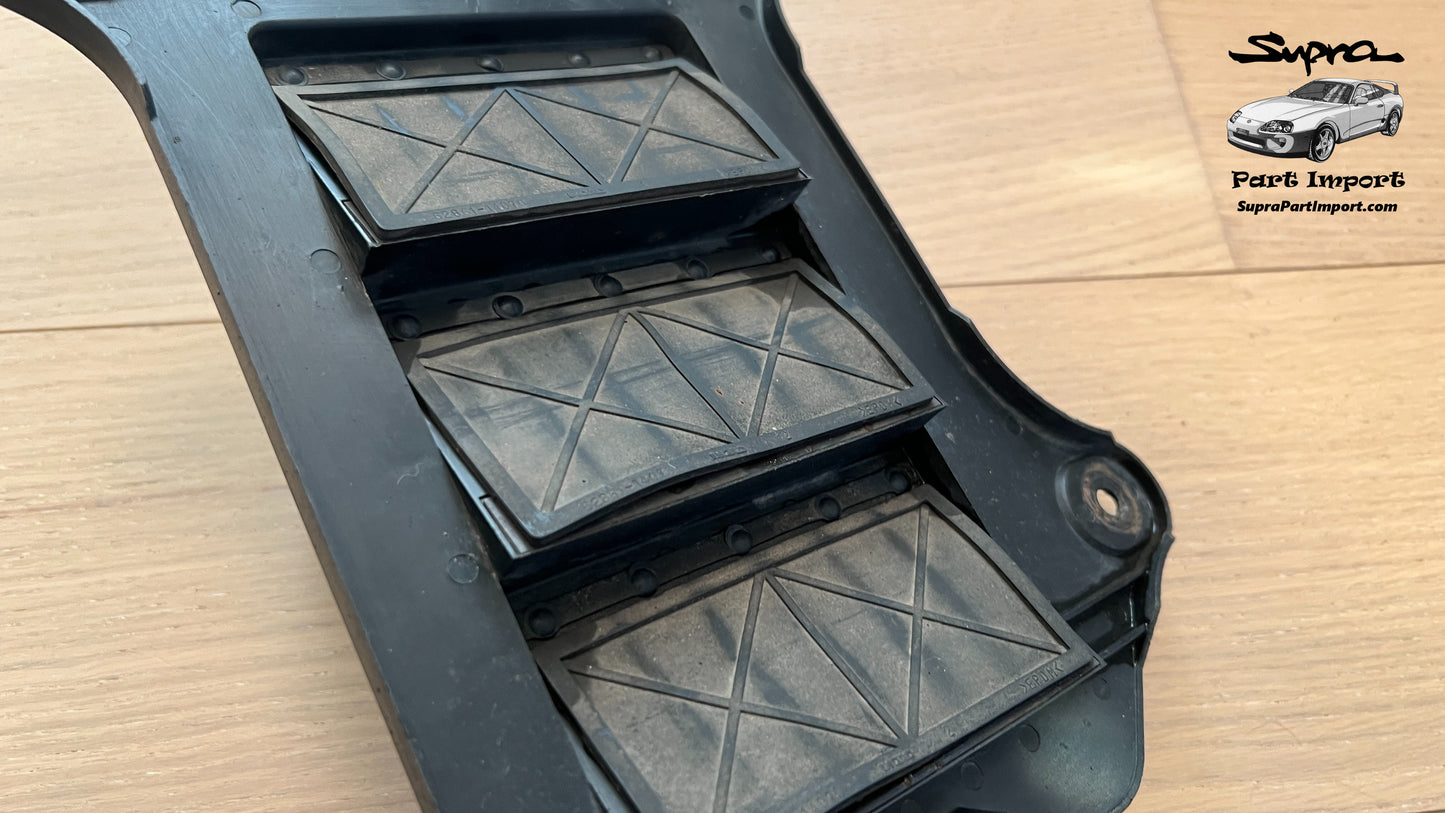 *DISCO* JZA80 Supra Genuine OEM RH Quarter Vent Duct Assy (62930-14050)