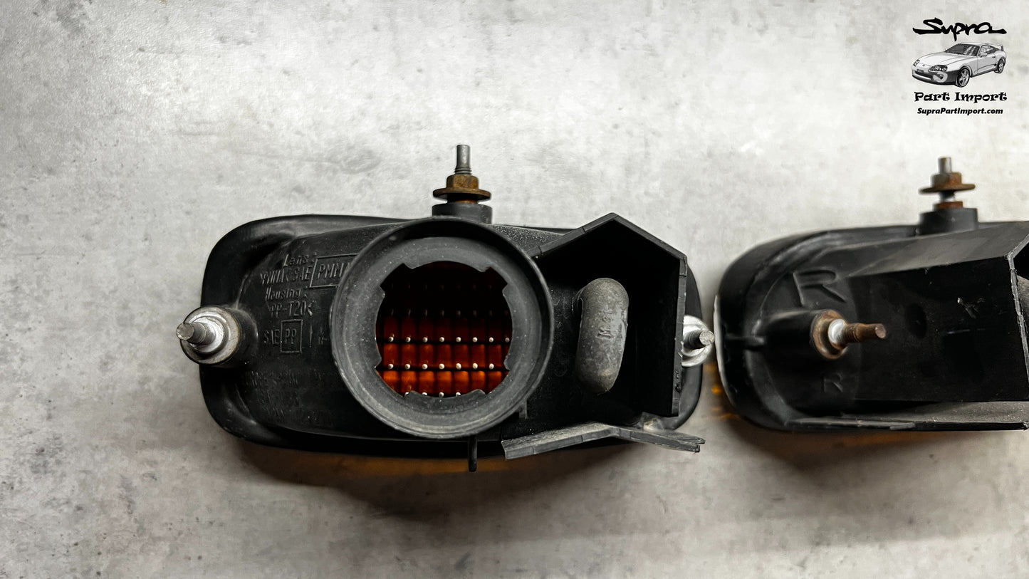 JZA80/MK4 Supra Genuine OEM LHD/RHD S1 Front Turn Signal Set