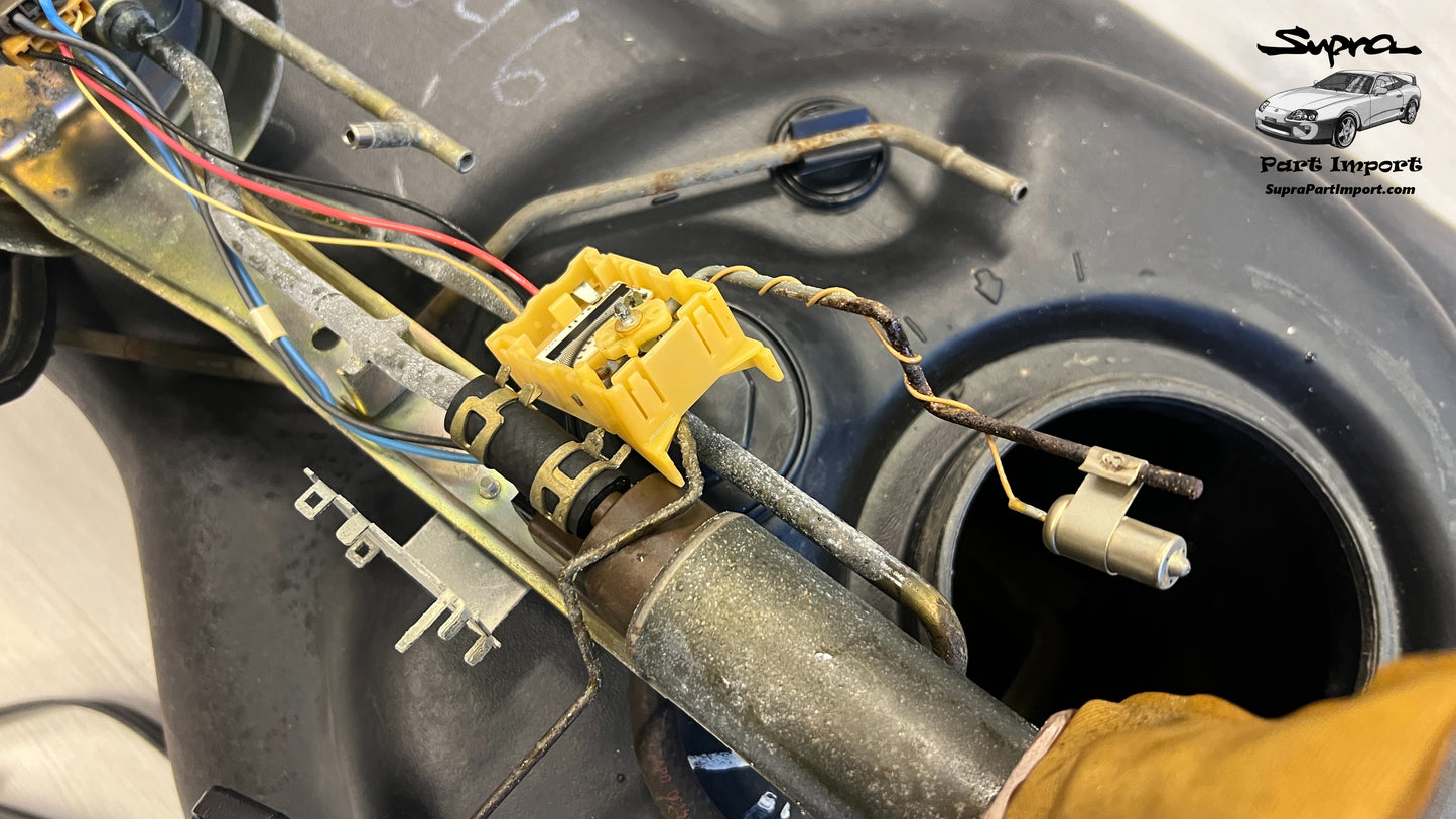 *RARE* JZA80 Supra Genuine OEM LHD/RHD Fuel Tank Assembly (77001-14430 + 77641-14100 + 23206-46160)