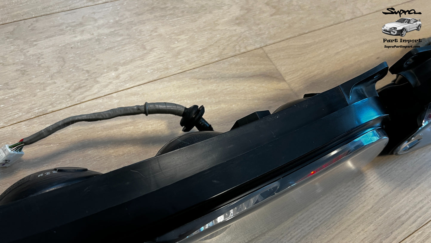 *ULTRA MINT* JZA80 Supra Genuine OEM EU-Spec Tail Lights Set (2 pc)