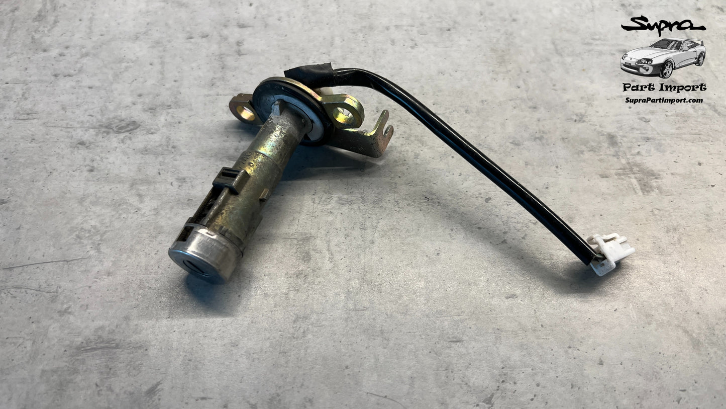 JZA80 Supra Genuine OEM LHD/RHD Trunk Key Cylinder (69560-14270)