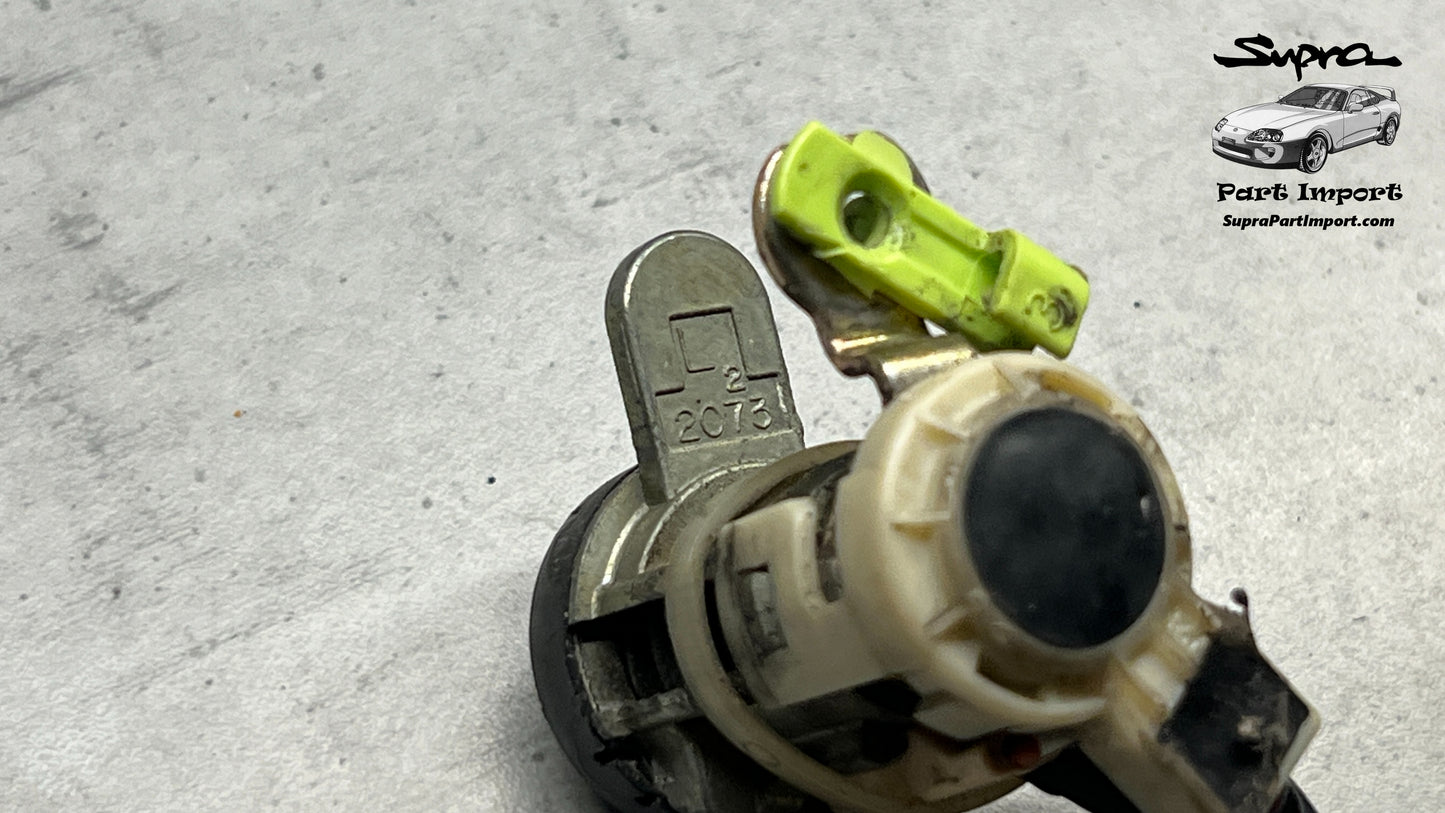 *LHD* JZA80 Supra Genuine OEM LHD Left Side Door Lock Cylinder (69052-14200)