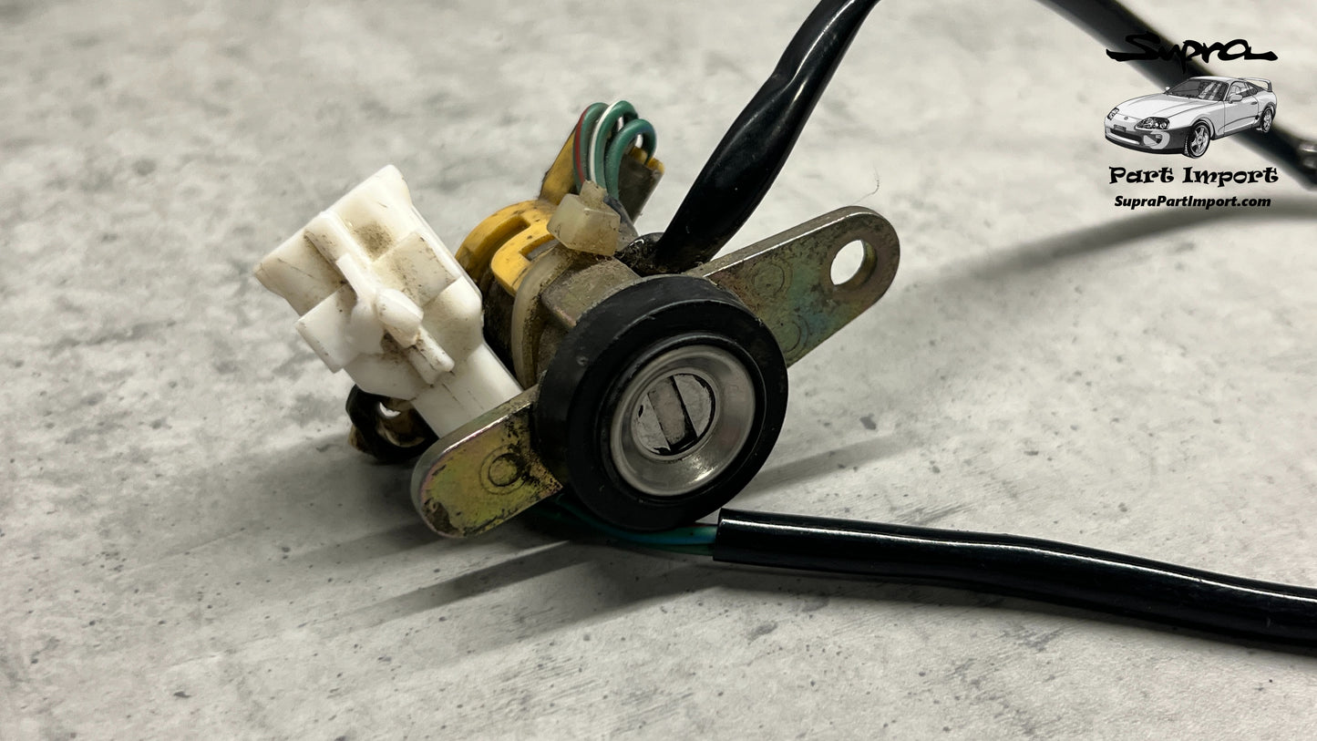 *LHD* JZA80 Supra Genuine OEM LHD Right Side Key Cylinder Assembly (69051-14210)