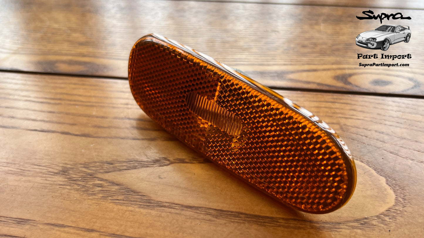 *MINT, DISCONTINUED* JZA80 Supra Genuine OEM Right Side Rear Side Marker Lamp Lens (81751-14070)