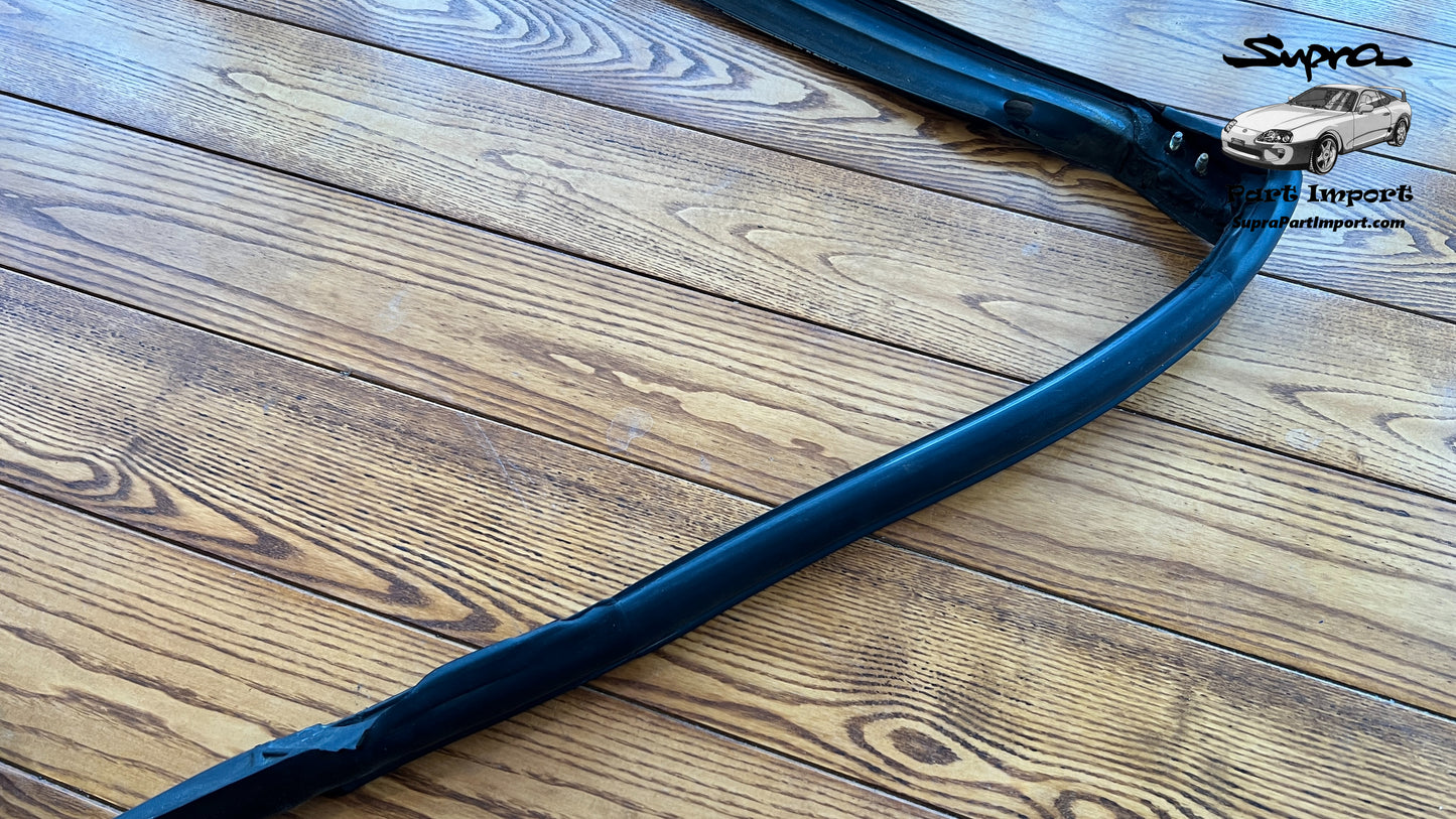 JZA80 Supra Genuine OEM Removable Roof / Targa Front Weatherstrip (63251-14050)