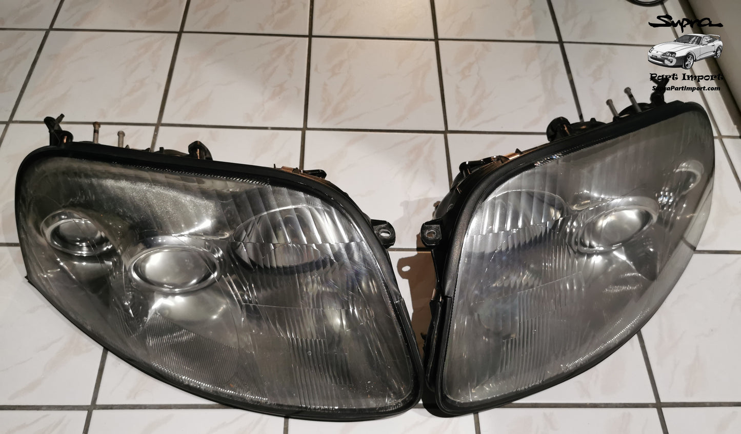 JZA80 Supra Series 1 RHD Headlight Set
