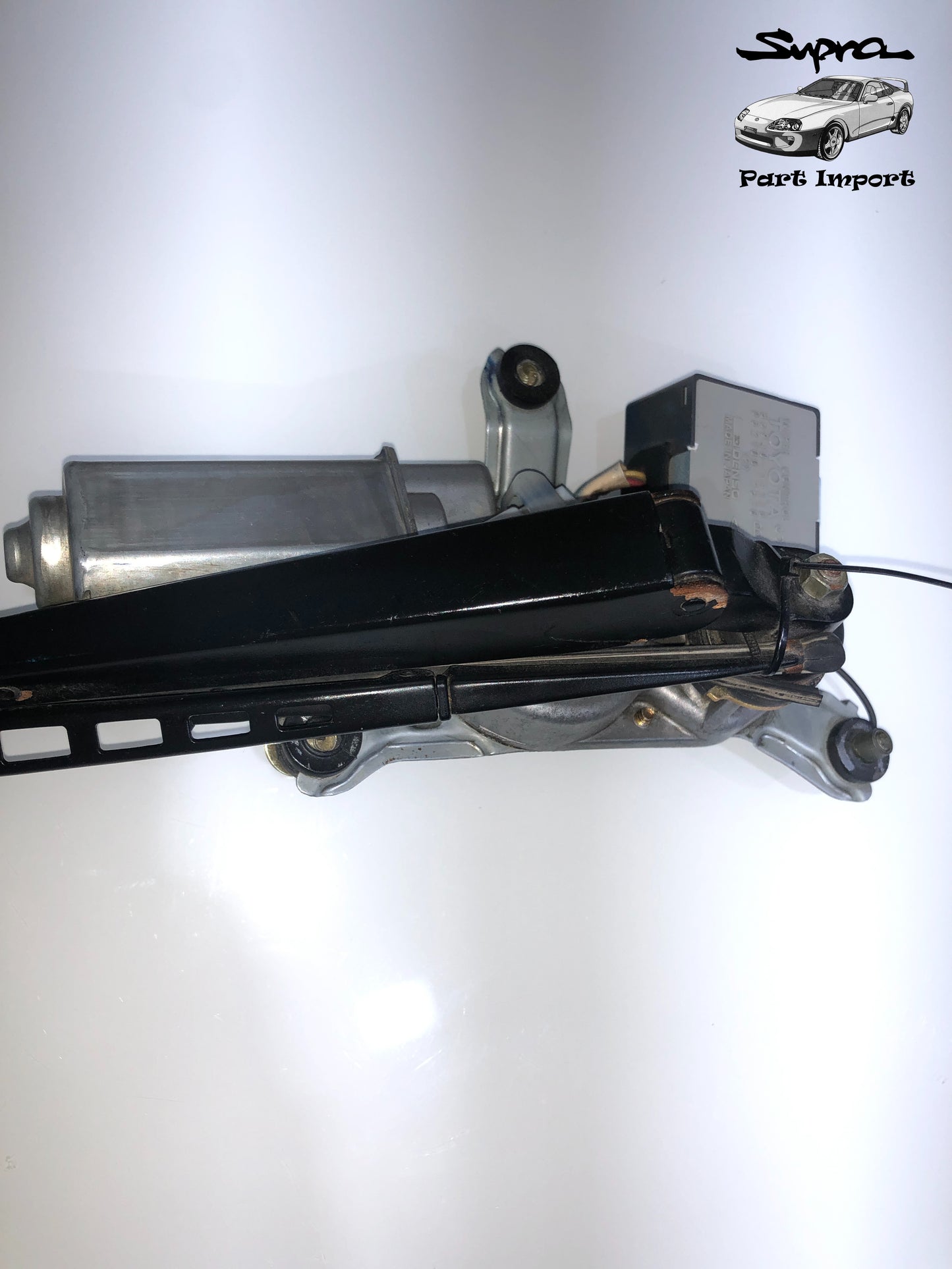 JZA80 Supra Rear Wiper Assembly With Motor & Block 85130-14310 / 85241-14010 / 85242-14010