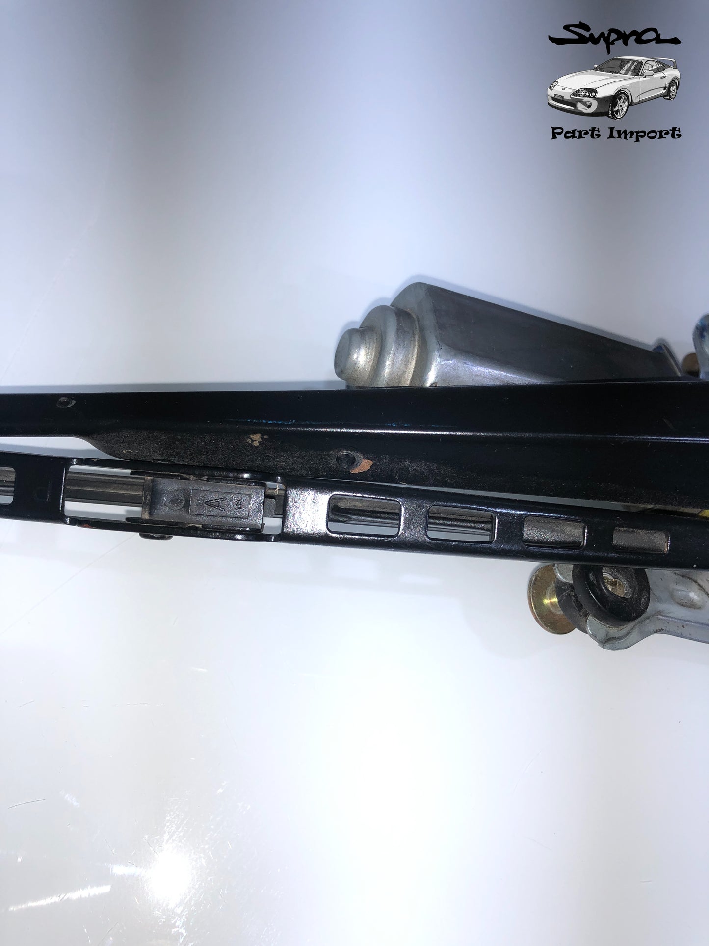 JZA80 Supra Rear Wiper Assembly With Motor & Block 85130-14310 / 85241-14010 / 85242-14010