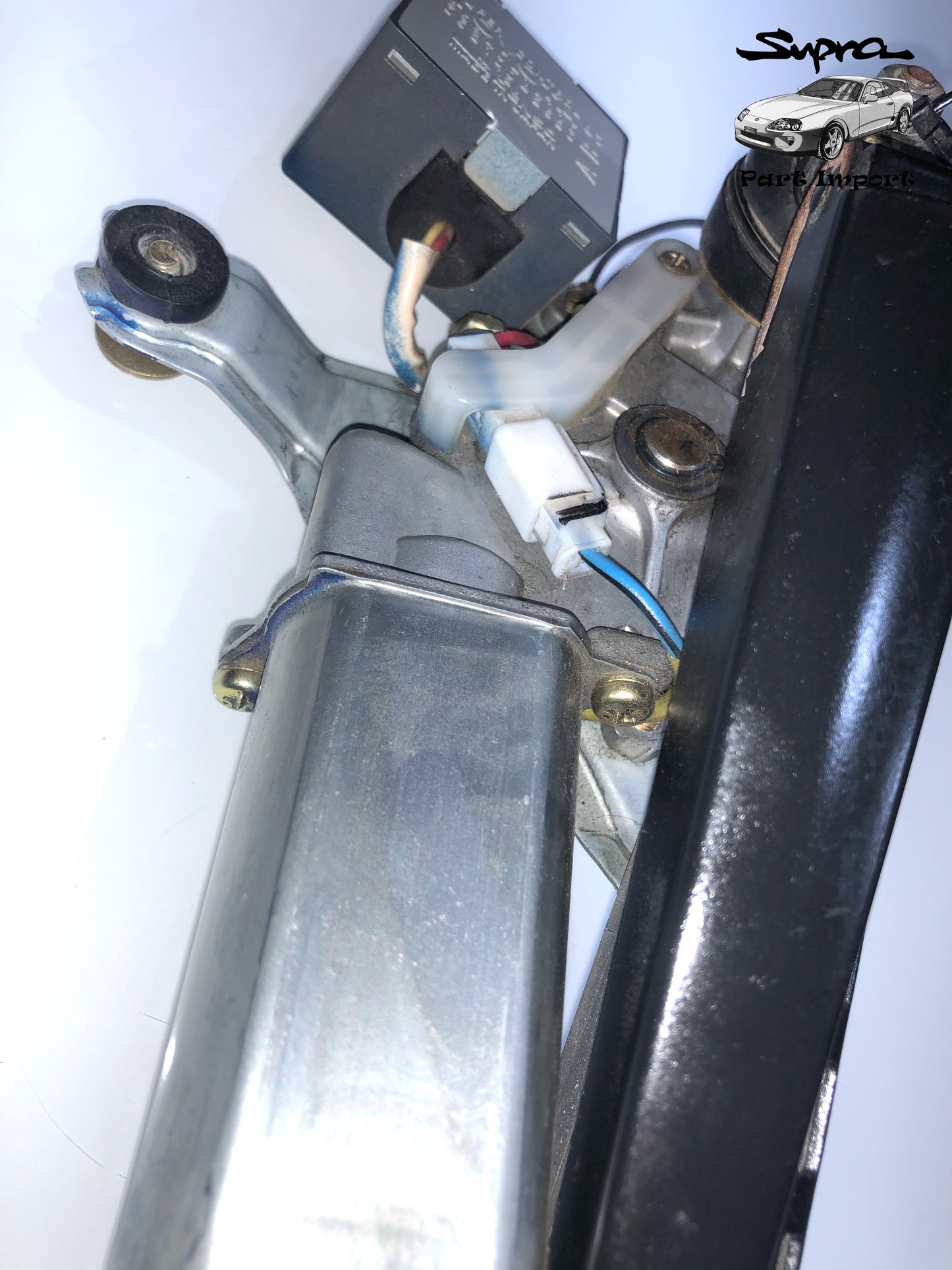 JZA80 Supra Rear Wiper Assembly With Motor & Block 85130-14310 / 85241-14010 / 85242-14010