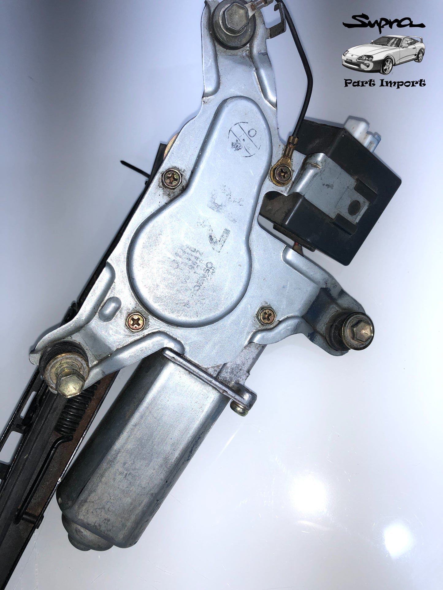 JZA80 Supra Rear Wiper Assembly With Motor & Block 85130-14310 / 85241-14010 / 85242-14010