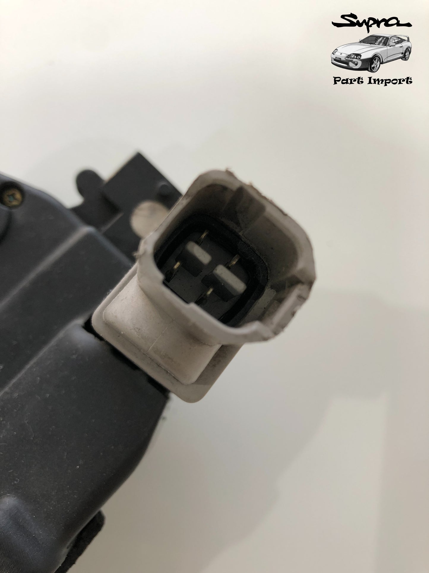 JZA80 Supra Left Door Lock Assembly (LOCK ASSY, FRONT DOOR, LH) 69040-14220