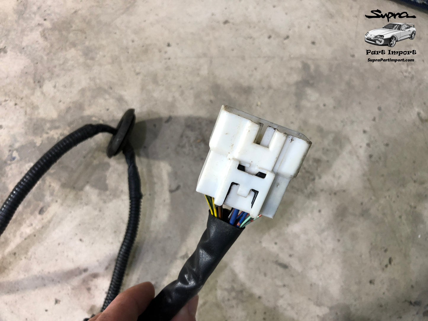 JZA80 Supra RHD JDM GZ-Spec Prefacelift Interior Wiring with Fuse Box and Electronic Modules