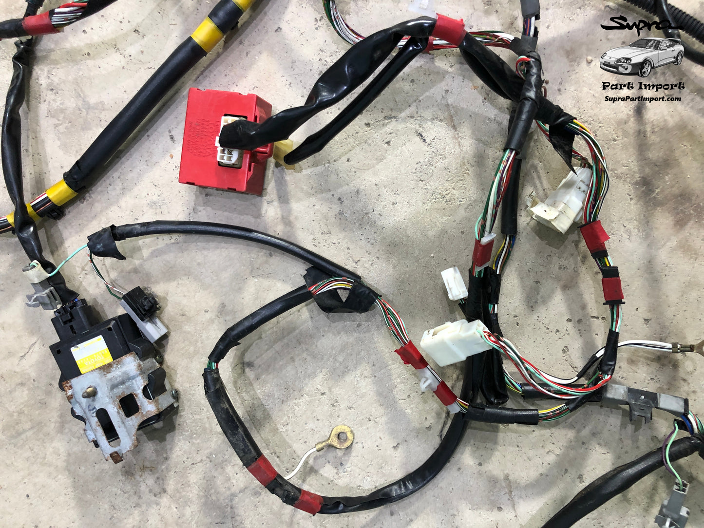 JZA80 Supra RHD JDM GZ-Spec Prefacelift Interior Wiring with Fuse Box and Electronic Modules