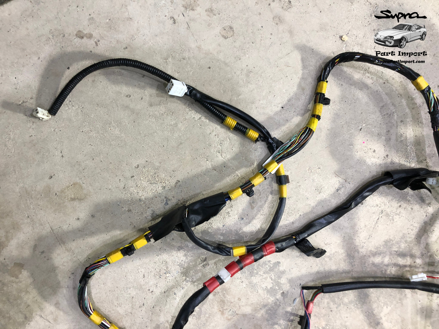 JZA80 Supra RHD JDM GZ-Spec Prefacelift Interior Wiring with Fuse Box and Electronic Modules