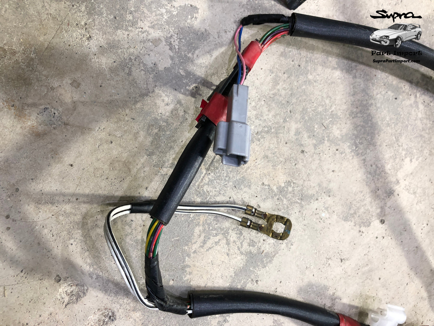 JZA80 Supra RHD JDM GZ-Spec Prefacelift Interior Wiring with Fuse Box and Electronic Modules