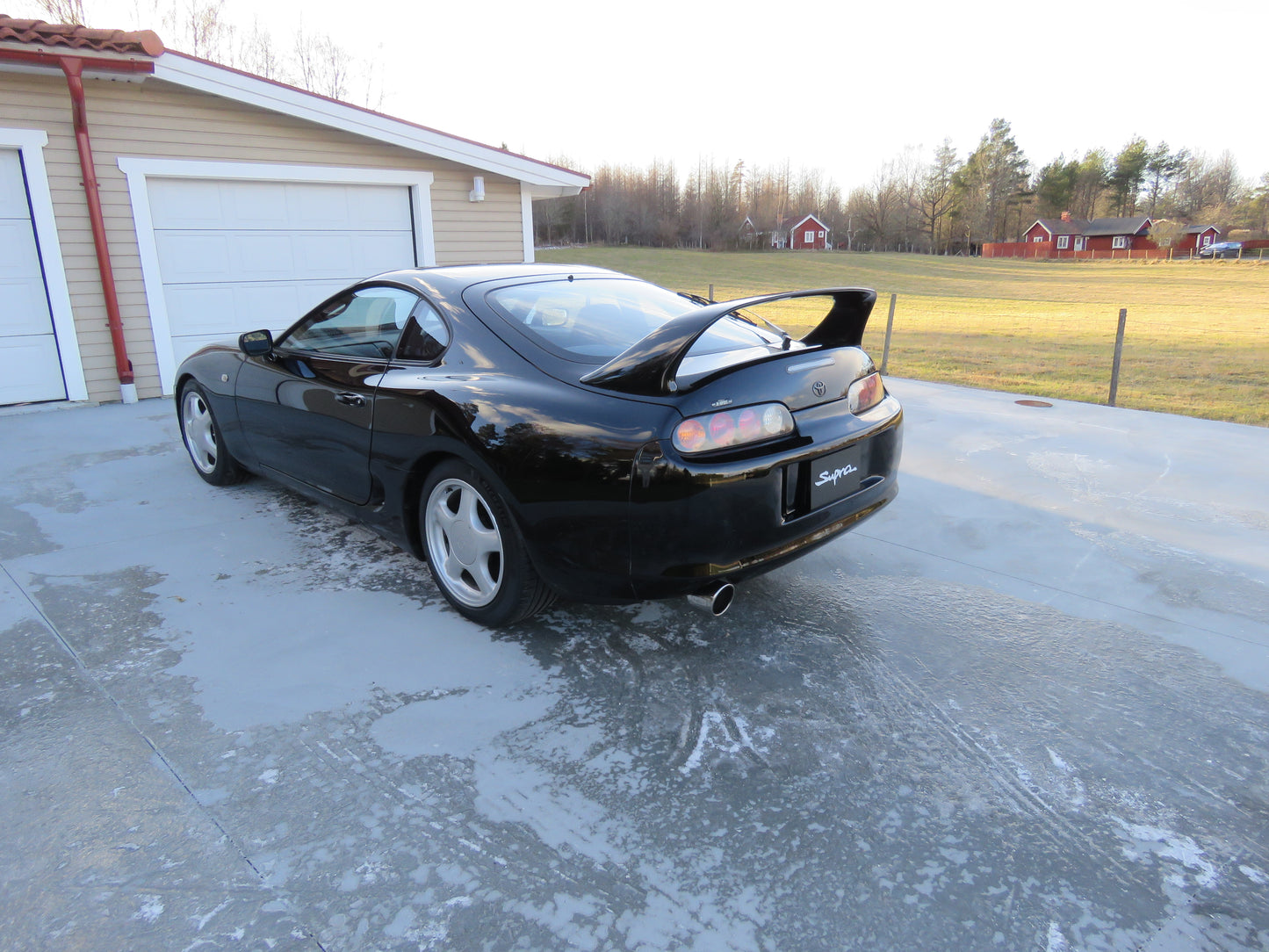 (SOLD) Low Mileage 10/1994 JZA80 Toyota Supra RZ (Genuine 2JZ-GTE + V160 + B03B)
