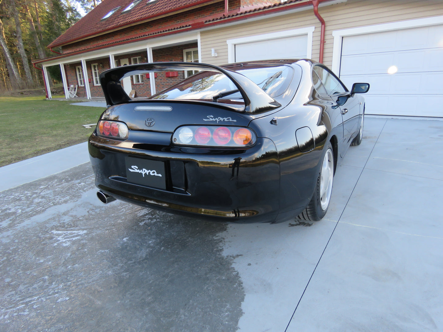 (SOLD) Low Mileage 10/1994 JZA80 Toyota Supra RZ (Genuine 2JZ-GTE + V160 + B03B)